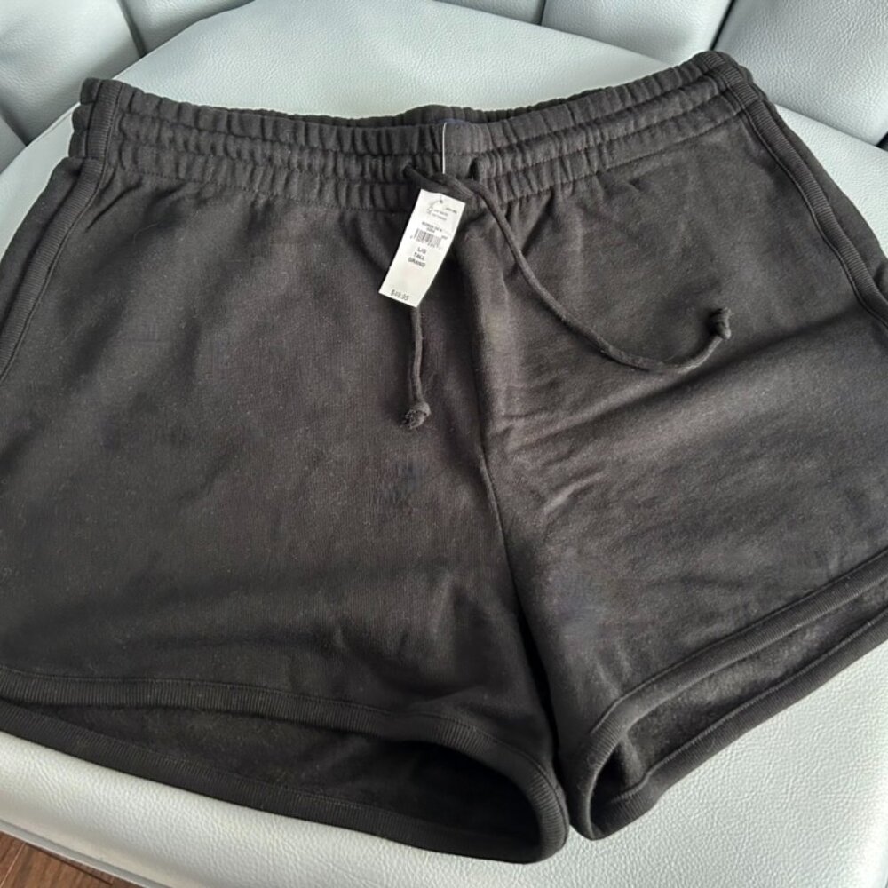 BNWT Black Sweat Shorts Sz L tall from GAP